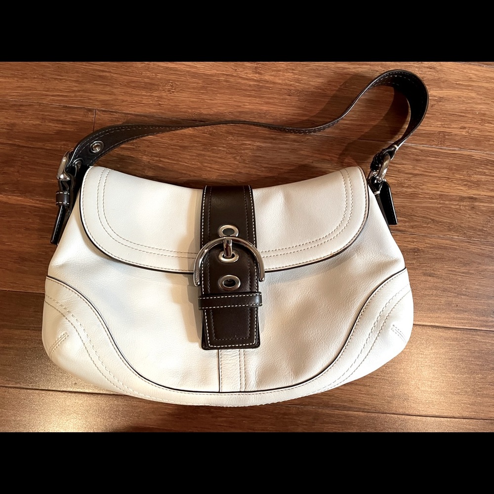 Like new Coach purse